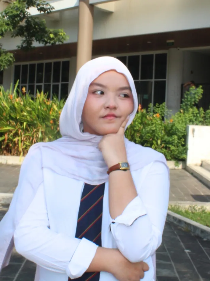 Utin Chalesta Natasya Sari